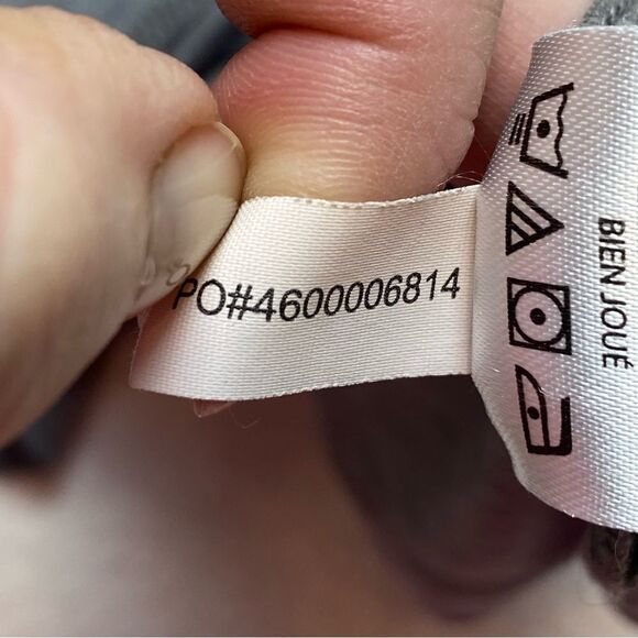 Travis Mathew Gray Tone Short Sleeve Polo Size Medium - Picture 6 of 13